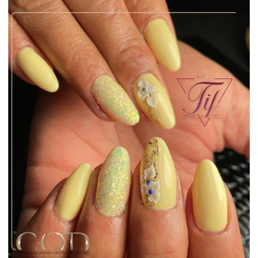Almond fait avec le My Color Popcorn