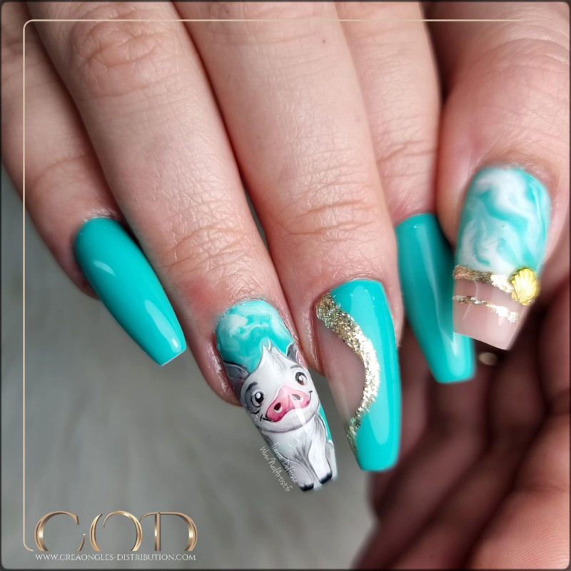 Ballerina fait avec le My Color Gangsta's Paradise