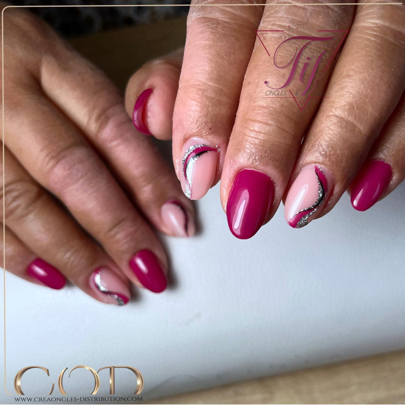 Rounded fait avec le Gel couleur Melody