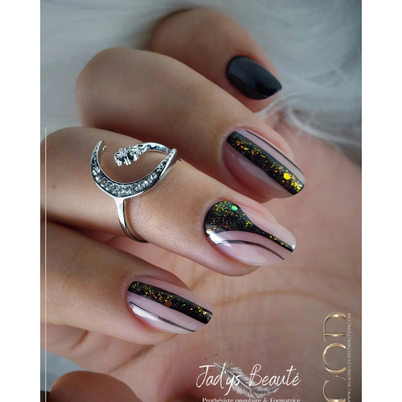 Almond fait avec le My Color Dreamed