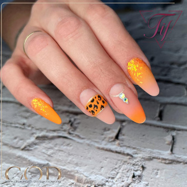 Almond fait avec le My Color Sunset Lover