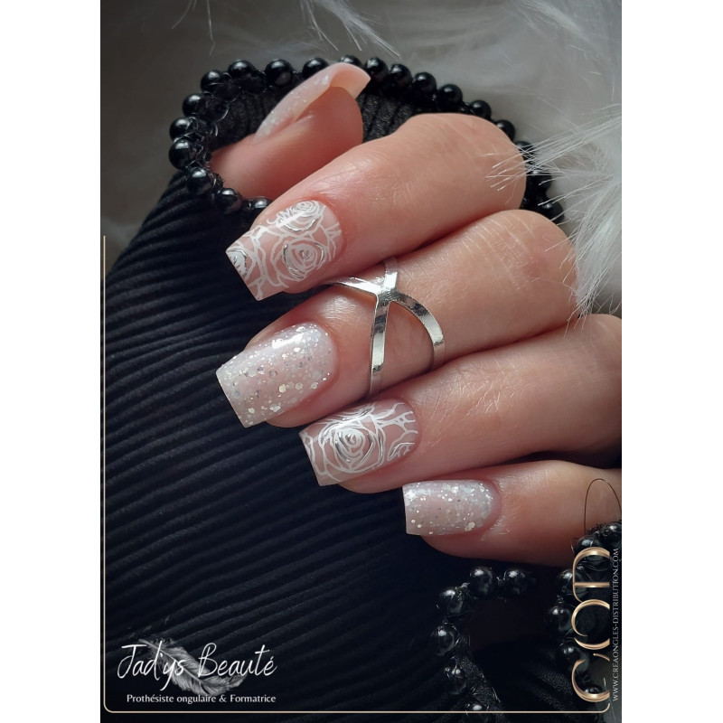 Square fait avec le Shimmer Milky White