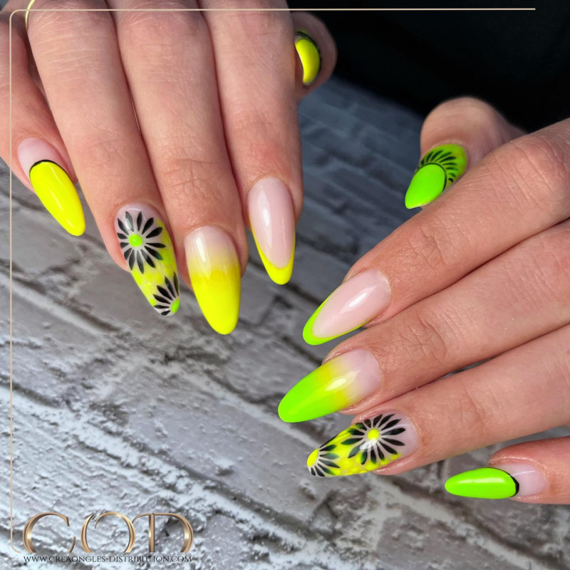 Almond fait avec le My Color Electro
