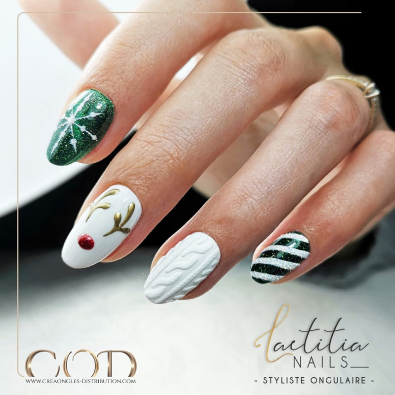 Almond fait avec le My Color Cateye Infinite
