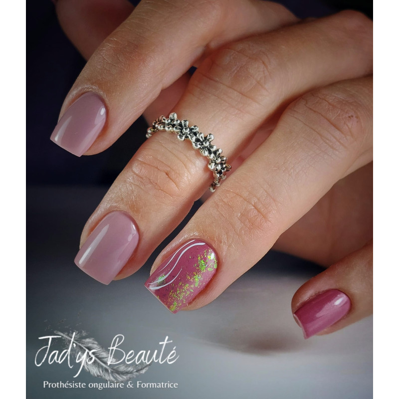 Nail art fait avec le My Color Dress Code
