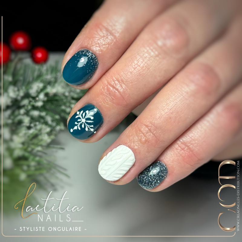 Oval fait avec le My Color Milan