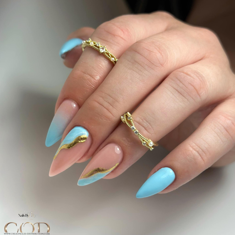 Stiletto fait avec l'Acrygel Soft Cover Natur