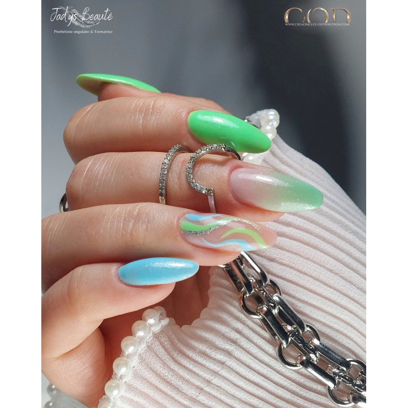 Almond fait avec le My Color Bachata 