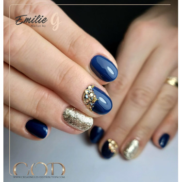 Oval fait avec le My Color Paranoid