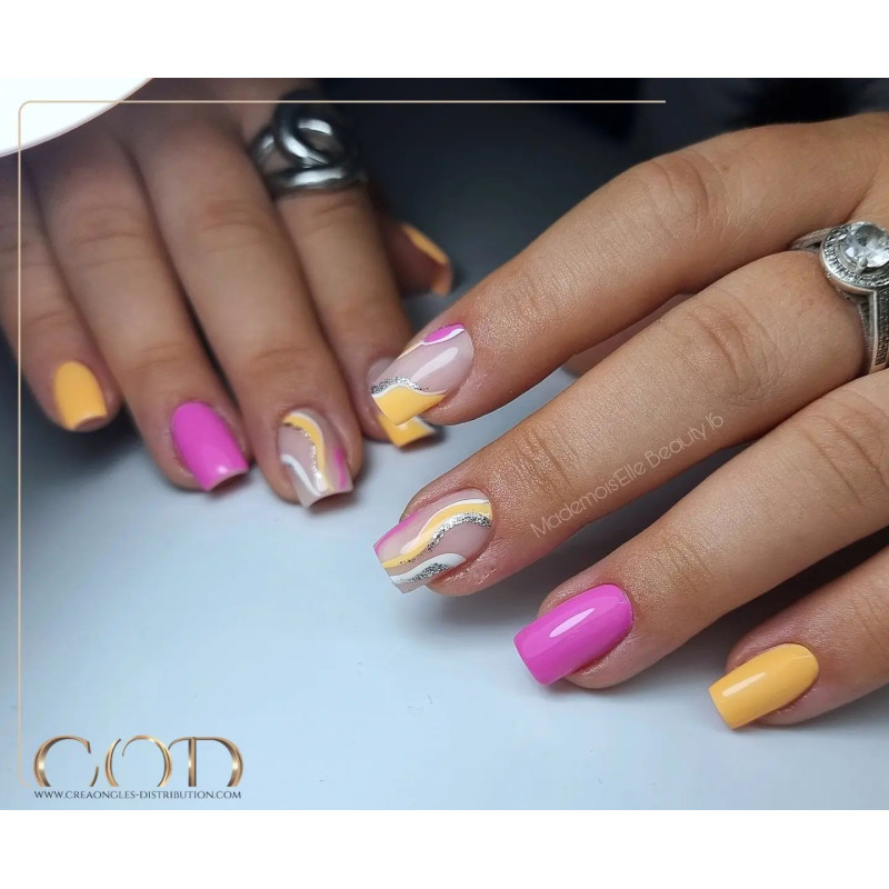 Oval fait avec le My Color Segniorita