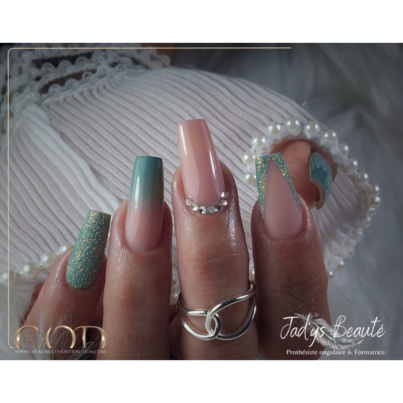 Nail art fait avec le My Color Pop 