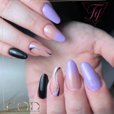 Amande fait avec le My Color Lola