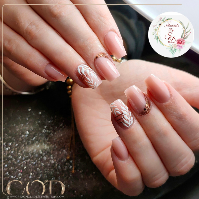 Square fait avec le Glitter Shine rose Gold 