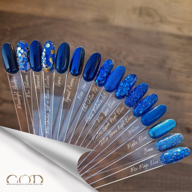 Gamme de bleu dont le My Color Paranoid
