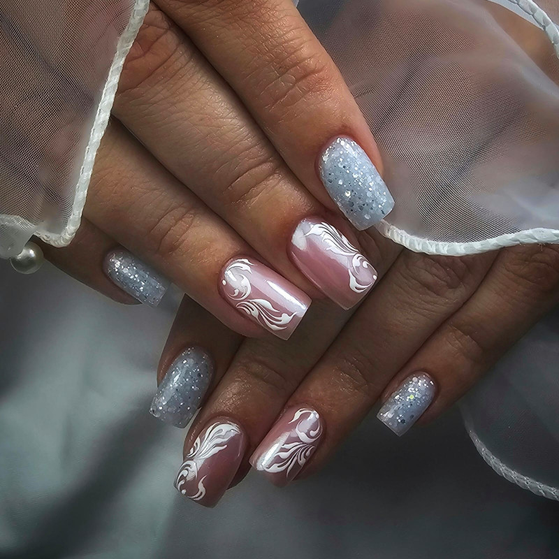 Square fait avec le Shimmer Milky Blue