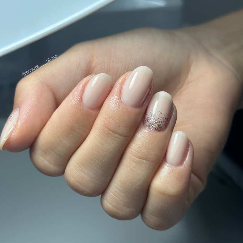 Rounded fait avec le Pro Liquid Gel Nacked
