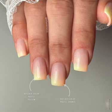 Pose ongles carrés avec babycolor avec les Builder Color Pastel Yellow et Pastel Orange