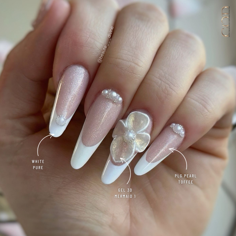 Pose en amande avec le Pro Liquid Gel Pearl Toffee, le White Pure et le 3D Gel Mermaid 1