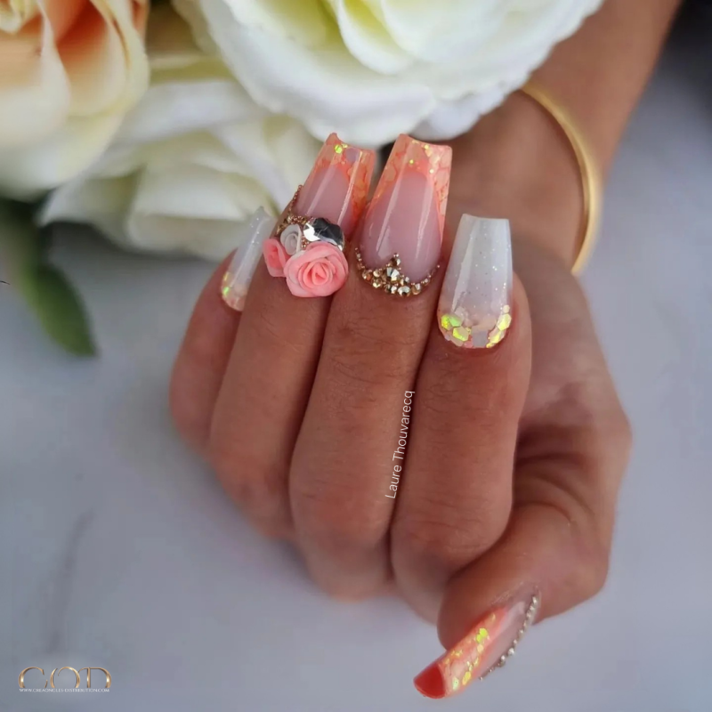 Pose coffin court avec le  Easy Glitter Milky White