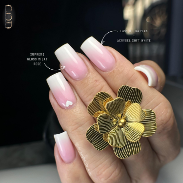 Pose carrée avec babyboomer avec l'Acrygel Soft White, le Easy Ultra Pink et la Supreme Gloss Milky Rose