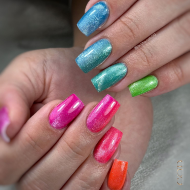 Pose d'ongles avec vsp summer time - Rainbow Collection