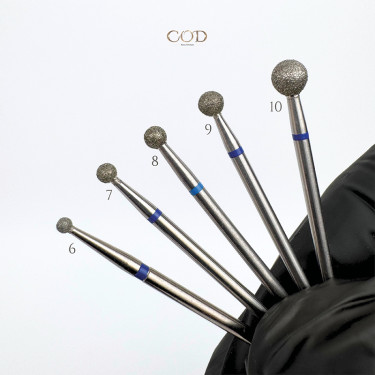 Comparatif des tailles dont l'Embout diamant N°10