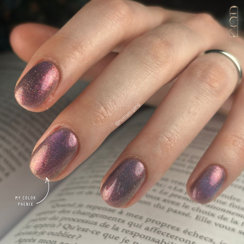 Pose ovale avec le My Color Cat Eye Phenix