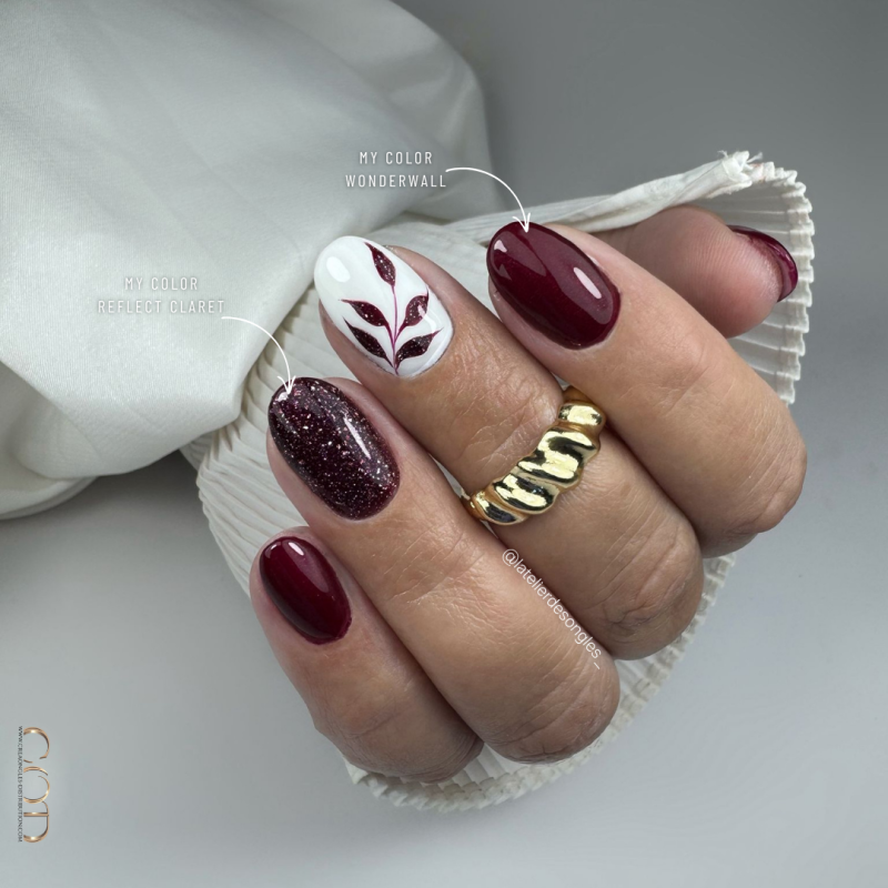 pose d'ongles élégant bordeaux