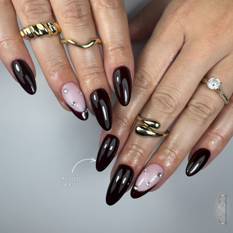 Pose en amande avec le My Color Winter