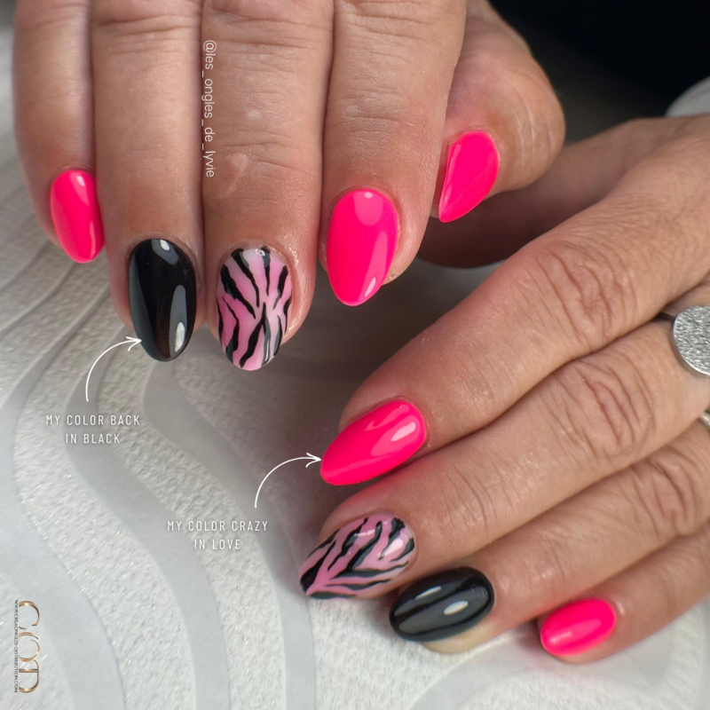 Pose en amandes avec le My Color Crazy In Love et Back In Black