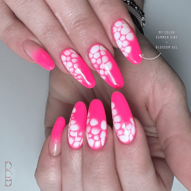 Pose en amandes avec le My Color Summer Vibe