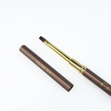 Pinceau Square n°4 avec zoom sur pointe