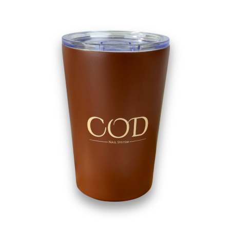 Photo simple du mug isotherme marron COD
