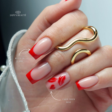 Pose carrée de Saint Valentin avec le My Color Ti Amo et le Fiber Cover Rose