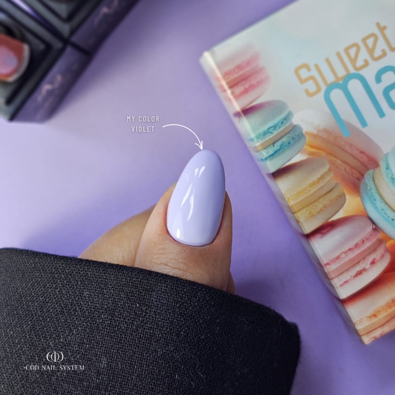 Ongle ovale avec le My Color Violet