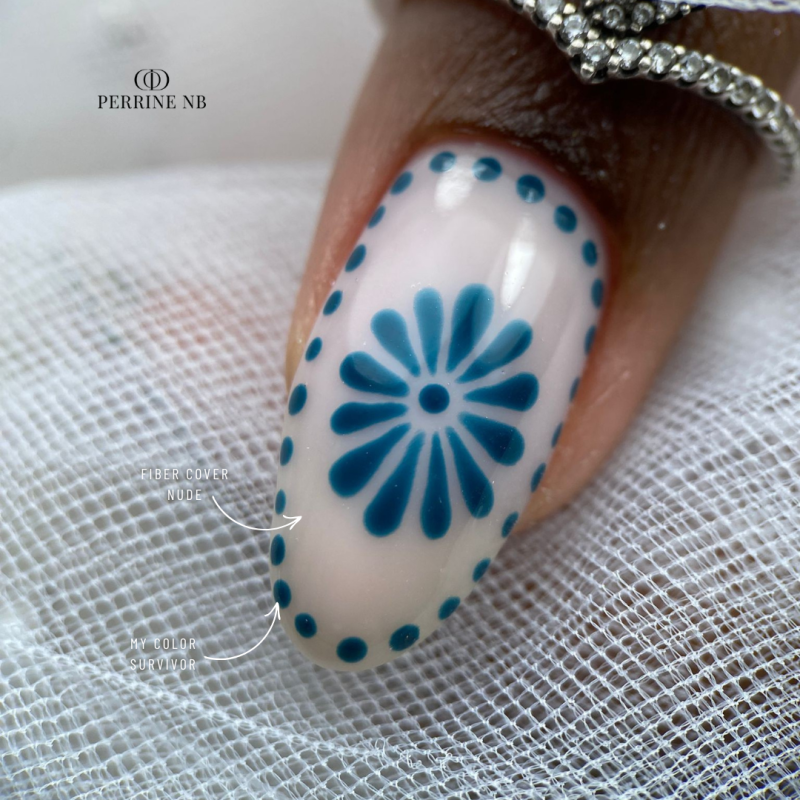 Pose en amandes avec le My Color Survivor