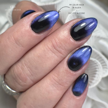 Pose en amandes avec le My Color Back In Black et Cat Eye Alcyone