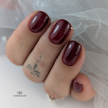 Pose ovale avec le My Color Secret Love