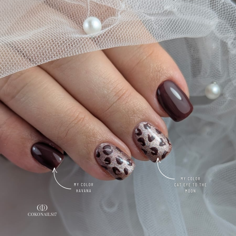 Pose carrée arrondie avec le My Color Cat Eye To The Moon