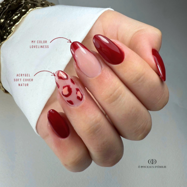 Pose en amandes avec le My Color Loveliness