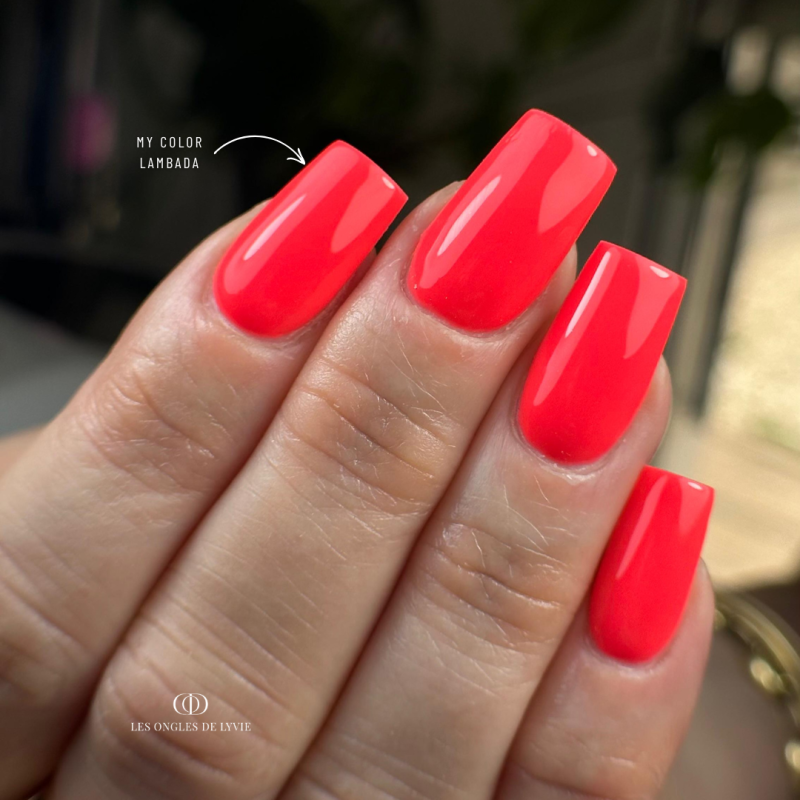 Pose d'ongles carrée avec le My Color Lambada