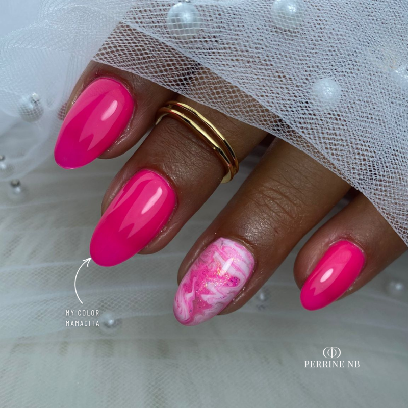 Pose en amandes avec le My Color Mamacita