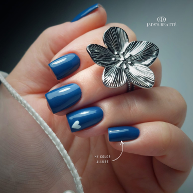 Pose carrée avec le My Color Allure