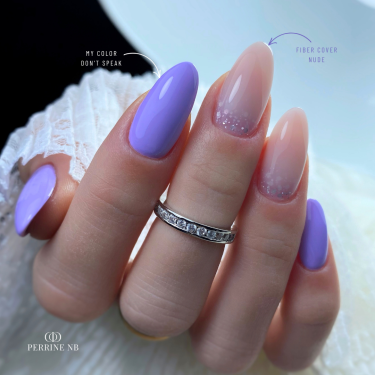 Pose en amandes avec le My Color Don't Speak, parme