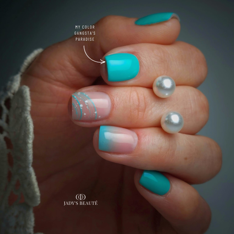 Pose d'ongles carrée avec le My Color Gangsta's Paradise, vert turquoise