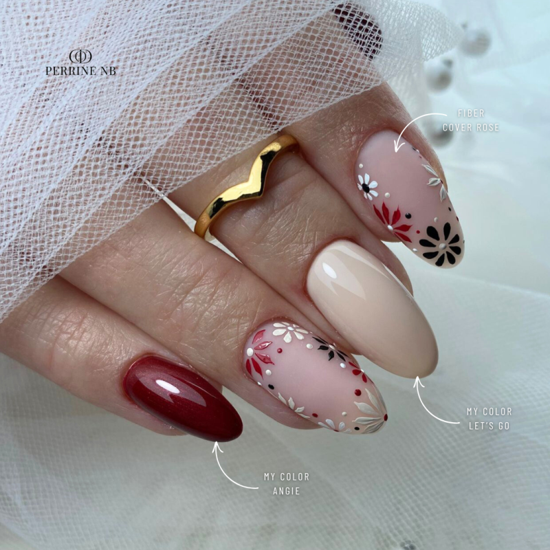 Pose en amandes avec le My Color Angie, rouge irisé