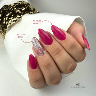 Pose en amandes avec le My Color Feminity, rose