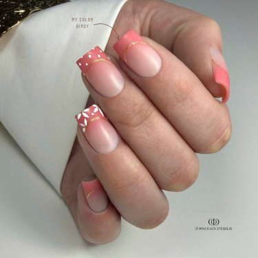 Pose carrée avec le My Color Birdy, rose marroné