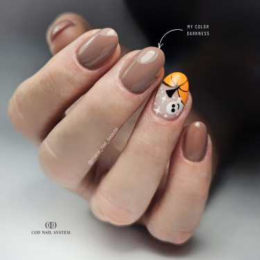 Pose ovale avec le My Color Darkness