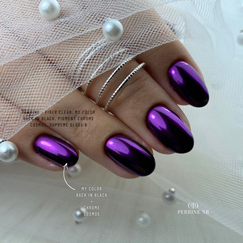 Pose en amande avec le Chrome Cosmos